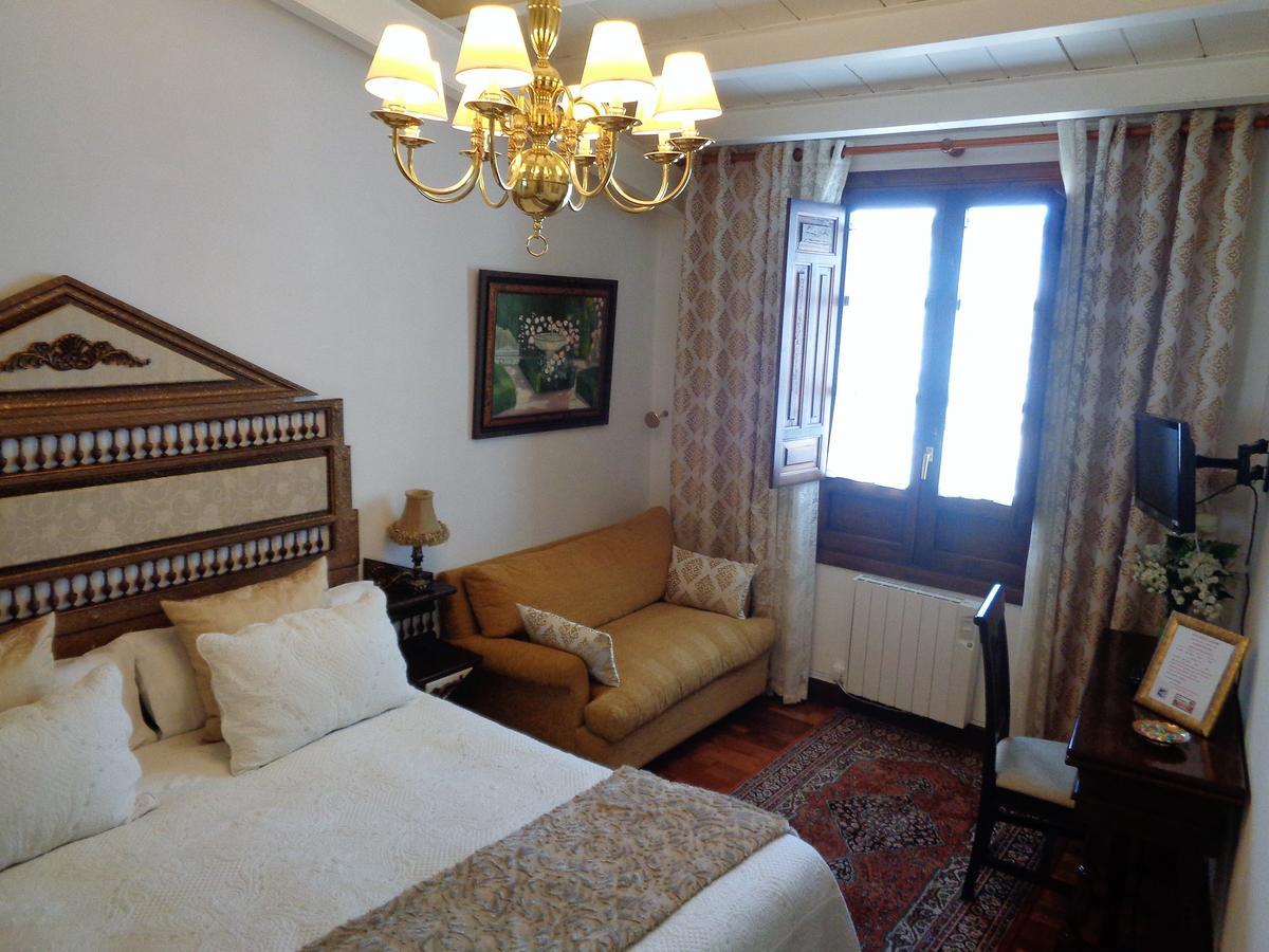 אובדה Hotel Boutique Nueve Leyendas מראה חיצוני תמונה