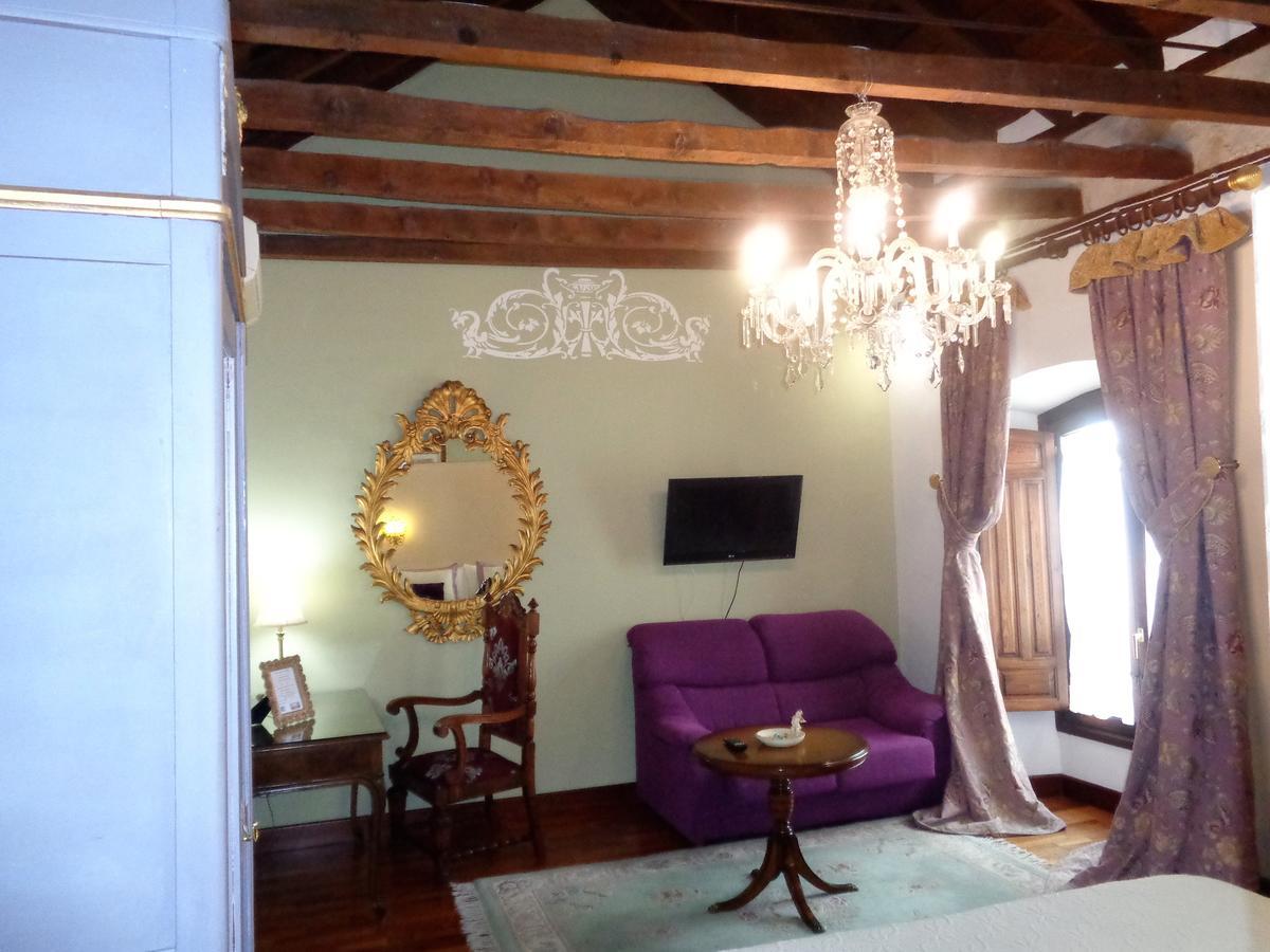 אובדה Hotel Boutique Nueve Leyendas מראה חיצוני תמונה