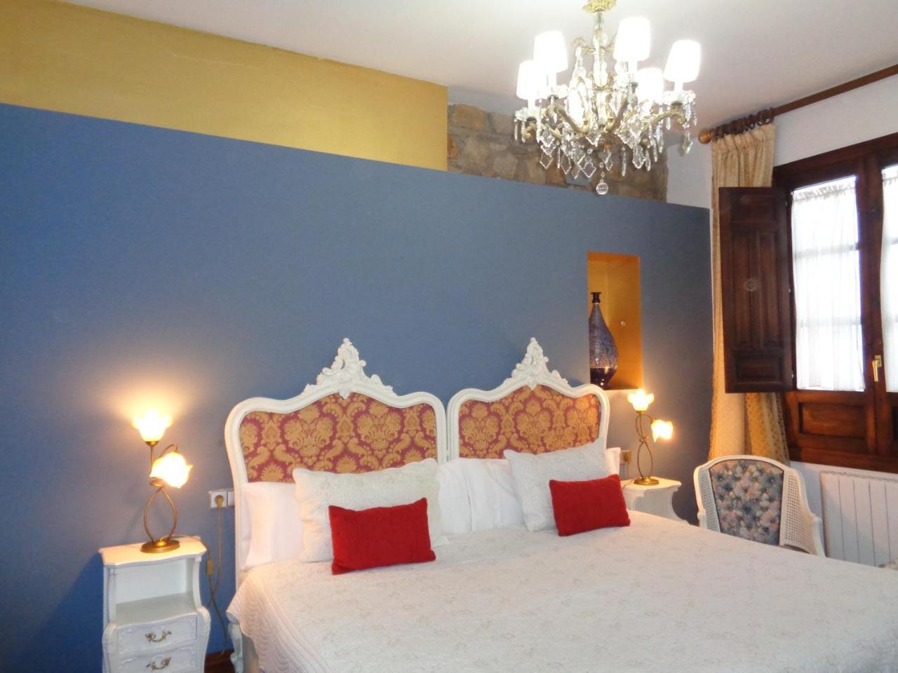 אובדה Hotel Boutique Nueve Leyendas מראה חיצוני תמונה
